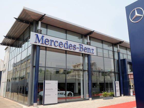 Mercedes showroom in noida #5