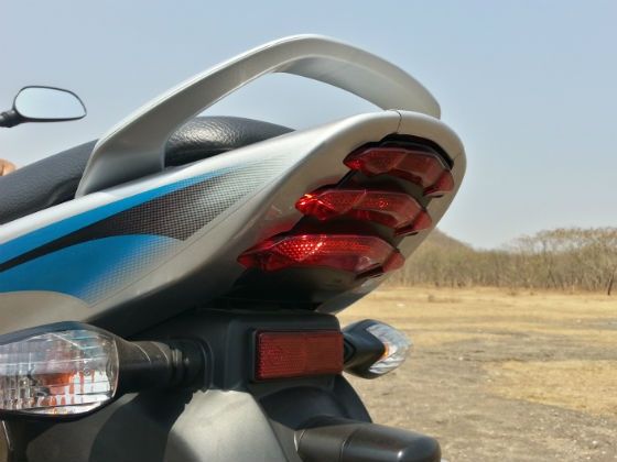 Bajaj Discover 125M tailamp Bajaj Discover 125M tailamp