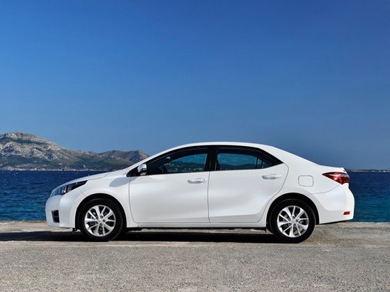 2014 Toyota Corolla Side 2014 Toyota Corolla Side