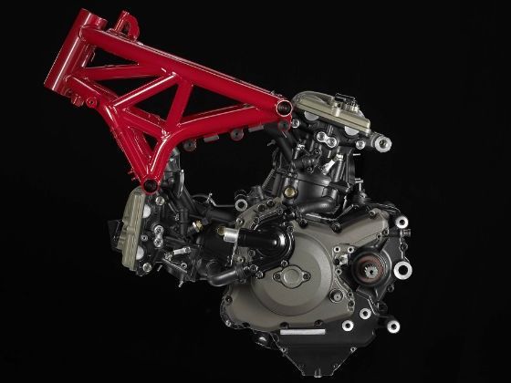 Ducati Monster 1200 S trellis frame and engine