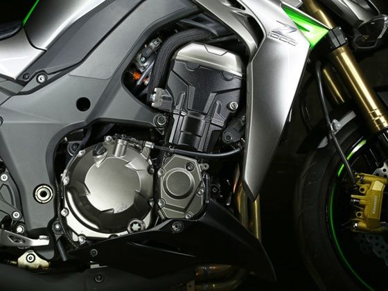 2014 Kawasaki Z1000 engine 2014 Kawasaki Z1000 engine