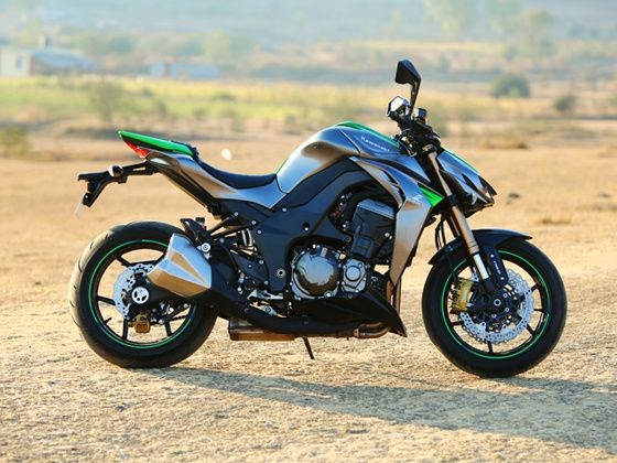2014 Kawasaki Z1000 profile 2014 Kawasaki Z1000 profile