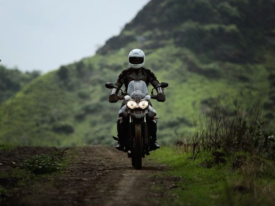 Triumph Tiger 800XC riding Triumph Tiger 800XC riding