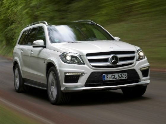 Mercedes GL 63 AMG in Action Mercedes GL 63 AMG in Action