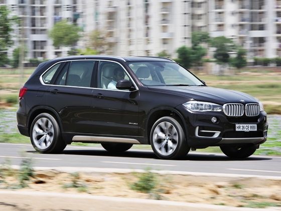 2014 BMW X5 xDrive 30d in action 2014 BMW X5 xDrive 30d in action