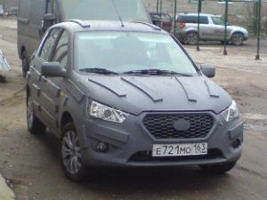 Datsun mi-Do hatchback spied Datsun mi-Do spied