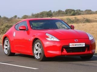 Nissan 370Z Car