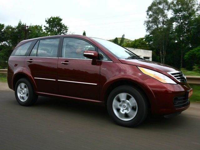 Tata Aria: Exterior Shots