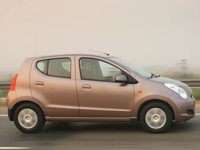 Maruti Suzuki Astar Side Shot