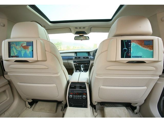 BMW 7 series rear screens