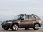 BMW X5: Exterior Shot