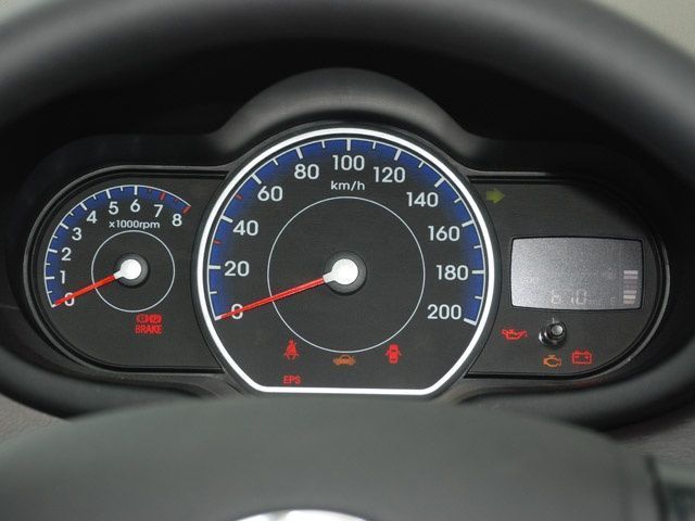 Hyundai i10 HUD