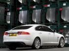 Jaguar XF: Exterior Shot