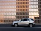 Mercedes-Benz M Class: Exterior Shots