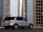 Mercedes-Benz M Class: Exterior Shots