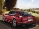 Porsche Panamera: Exterior Shots