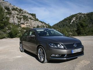Volkswagen Passat Car