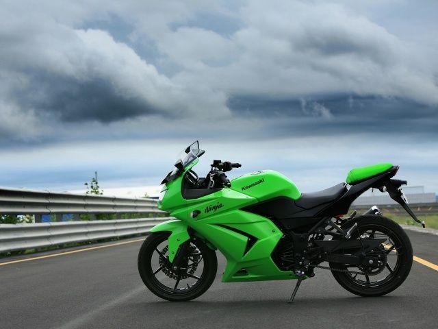 Kawasaki Ninja 250R!