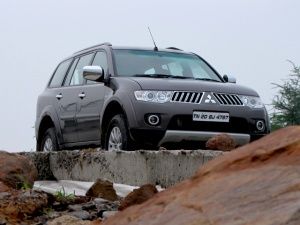 Mitsubishi Pajero Sport Mitsubishi Pajero Sport