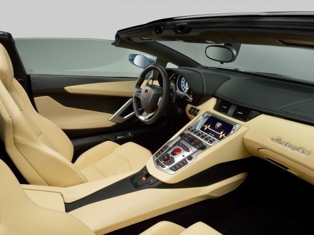 Lamborghini Aventador Roadster Lamborghini Aventador Roadster