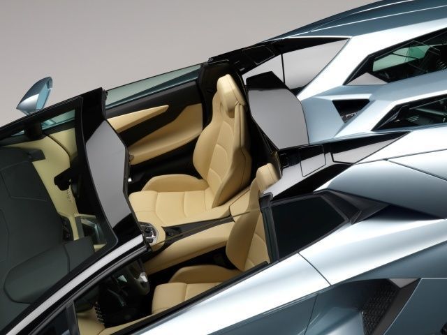Lamborghini Aventador Roadster Lamborghini Aventador Roadster