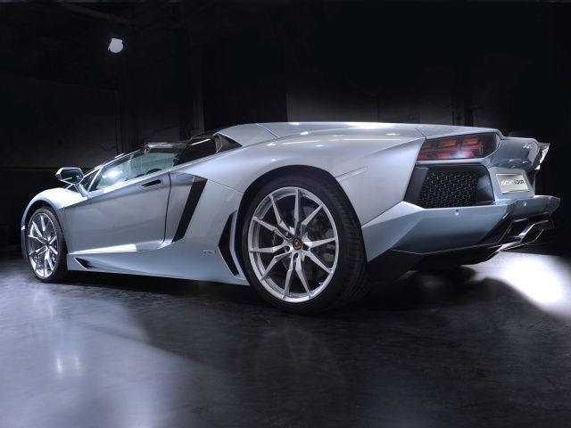 Lamborghini Aventador Roadster Lamborghini Aventador Roadster