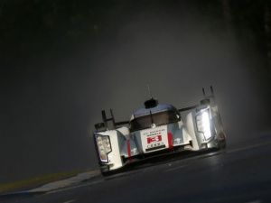 Audi R18 e-tron quattro at the 2013 24 hours of Le Mans Audi R18 e-tron quattro at the 2013 24 hours of Le Mans