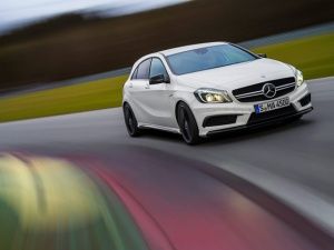 Mercedes-Benz A 45 AMG Mercedes-Benz A 45 AMG