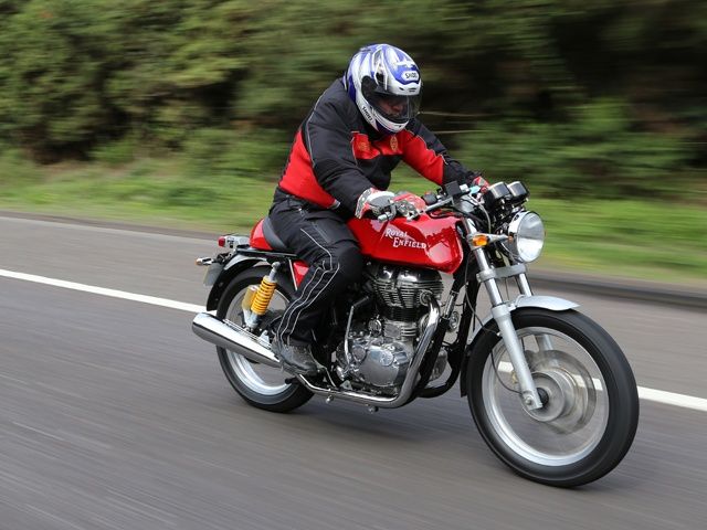 royal-enfield-continental-gt-first-ride-global-unveil-images-pic-2592013-m18_640x480.jpg