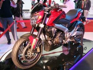 Bajaj CS 400 unveil: In Pictures! Bajaj CS 400
