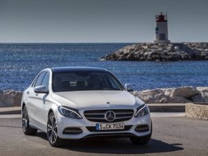 2015 Mercedes-Benz C-Class: Review In Pictures! 2015 Mercedes-Benz C-Class India review