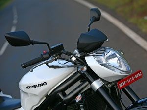 Hyosung GT650 N Hyosung GT650 N