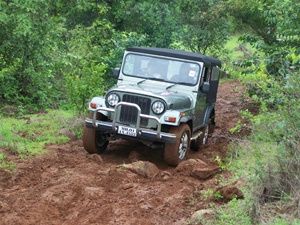 Mahindra Classic hillclimb attempt at the 91st Great Escape (Lonavala) Mahindra Classic hillclimb attempt at the 91st Great Escape (Lonavala)