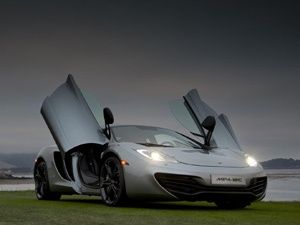 McLaren MP4 12C McLaren MP4 12C