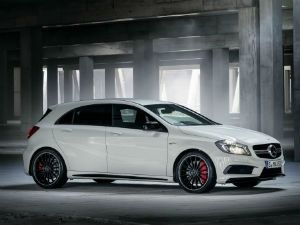 Mercedes-Benz A 45 AMG Mercedes-Benz A 45 AMG