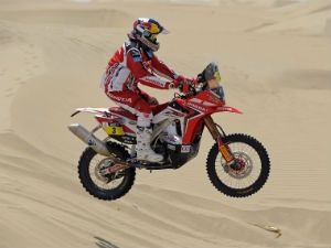 Team HRC in action at 2013 Dakar Rally Team HRC in action at 2013 Dakar Rally