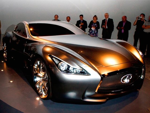 Infiniti Essence Concept Just slightly ahead of the electric sports car
