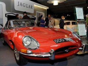 Jaguar XKE 1961 - 1975 Jaguar XKE 1961 - 1975