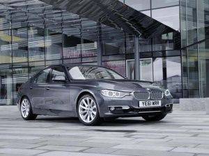 The new BMW 3 Series Saloon 328i Modern