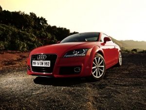 Audi TT Coupe 2.0 TFSI Audi TT Coupe 2.0 TFSI