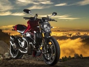 Ducati Monster 1200 S Ducati Monster 1200 S