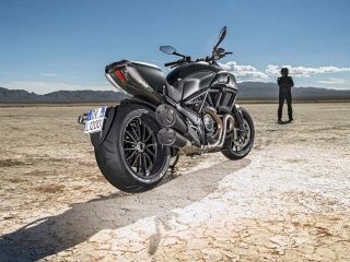 2014 Ducati Diavel 2014 Ducati Diavel